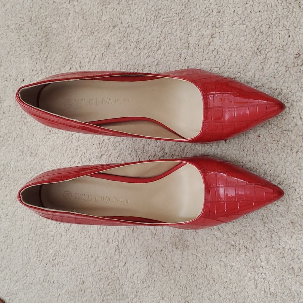Wild Diva Lounge heels size 7 1/2